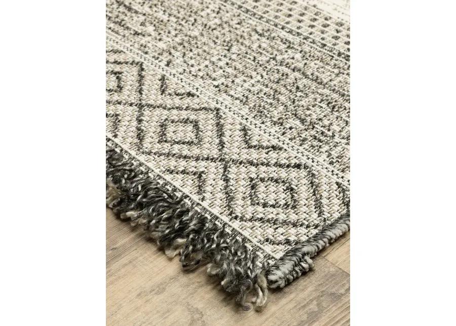 Gillian 1'10" x 7'6" Beige Rug