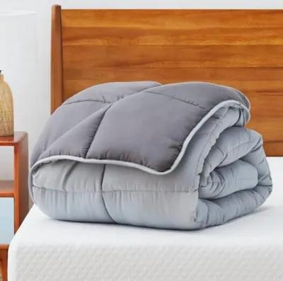 Hivvago Twin Size All Seasons Plush Light/Dark Grey Reversible Polyester Down Alternative Comforter