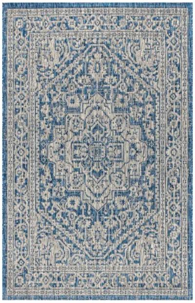 Sinjuri Medallion Textured Weave Indoor/Outdoor Area Rug