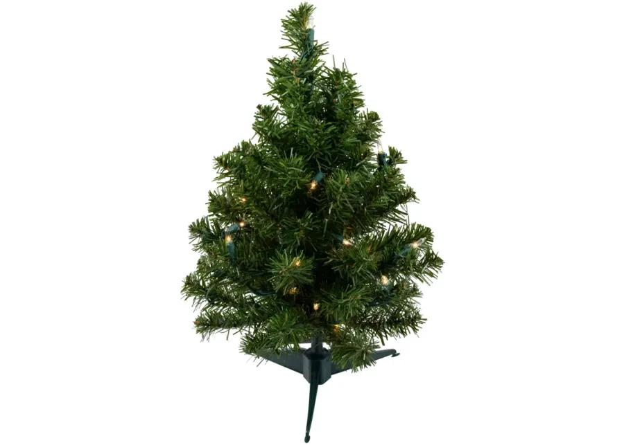 18" Pre-Lit Medium Canadian Pine Artificial Christmas Tree - Clear Lights