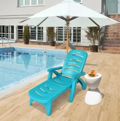 Hivvago 5 Position Adjustable Folding Lounger Chaise Chair on Wheels