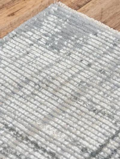 Couture CUT104 2' x 3' Rug