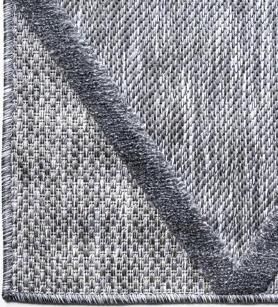 Salines Diamond Trellis Indoor/Outdoor Area Rug