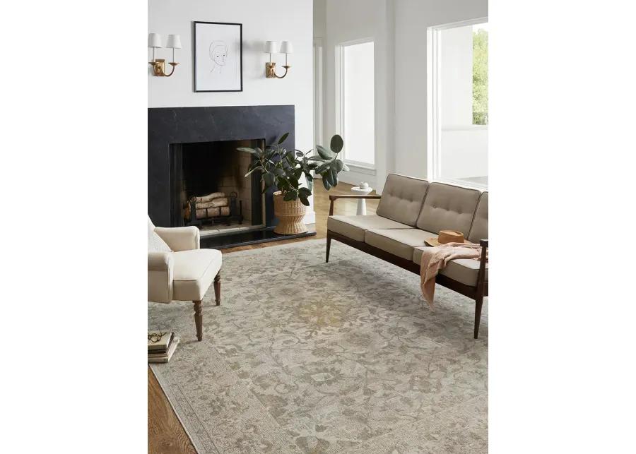 Rosemarie ROE02 5'" x 7'10" Rug