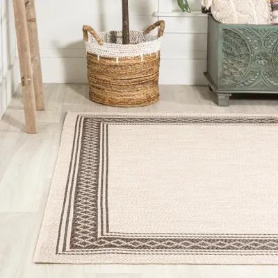 Lucia Classic Diamond Border Indoor/Outdoor Area Rug