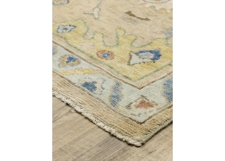 Palace 2'6" x 10' Beige Rug