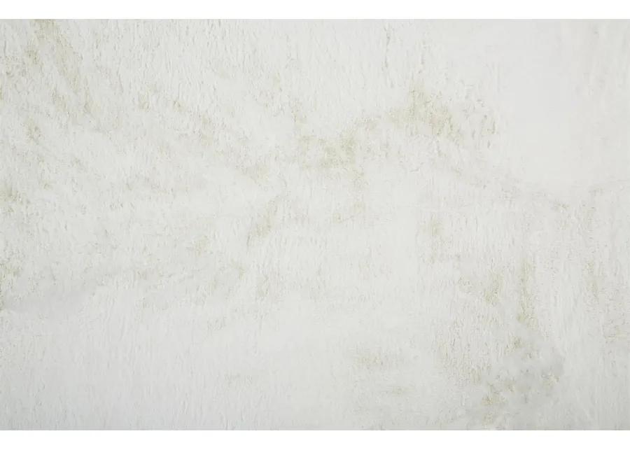 Luxe Velour 4506F White 4' x 6' Rug