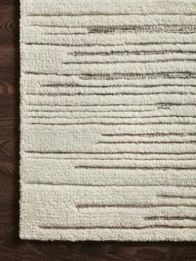 Bennett BEN04 Ivory/Pebble 5'6" x 8'6" Rug