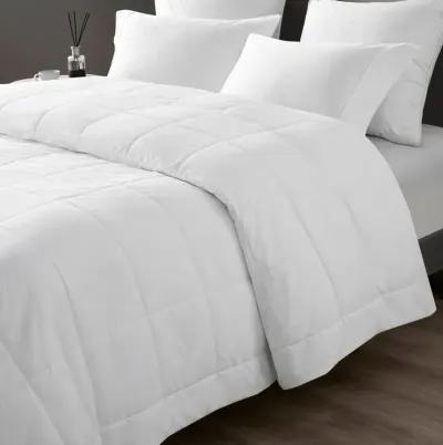 Gracie Mills Brielle Down Alternative Comforter - Twin