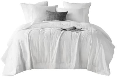 Gracie Mills Brielle Down Alternative Comforter - Twin