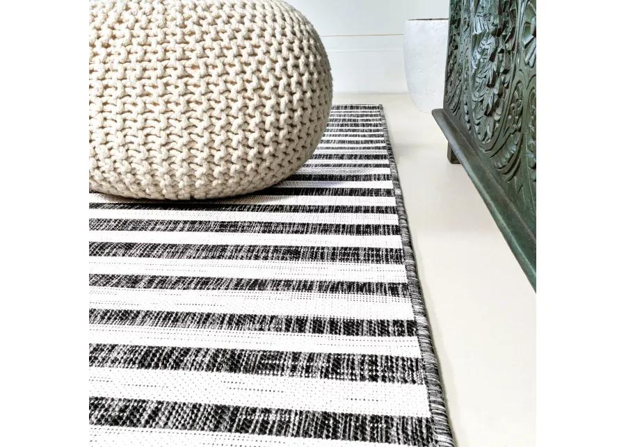 Sukie Modern Offset Stripe Indoor/Outdoor Area Rug