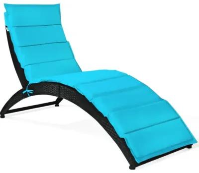 Hivvago Folding Patio Rattan Portable Lounge Chair Chaise with Cushion