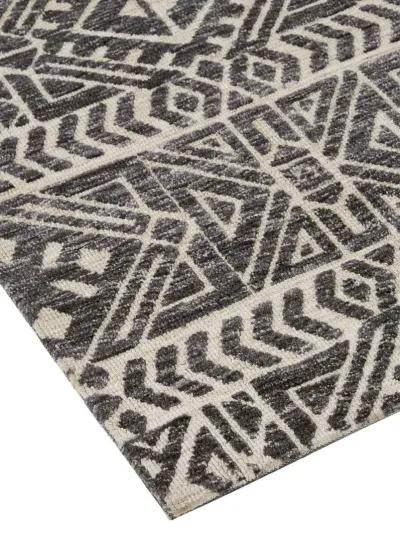 Colton 8627F Gray/Black/Ivory 2' x 3' Rug