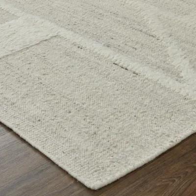 Ashby 8907F Ivory 2' x 3' Rug