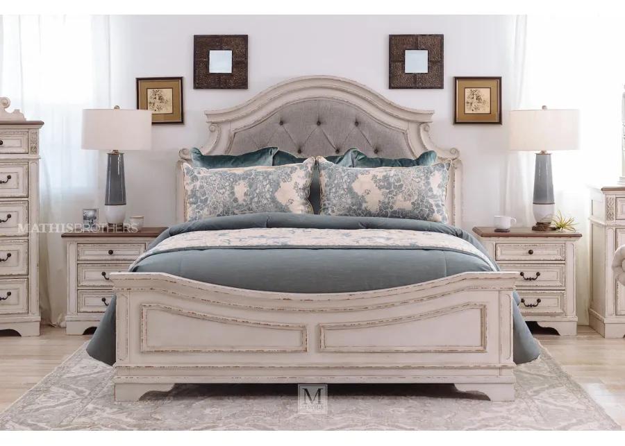 Realyn California King Panel Bed