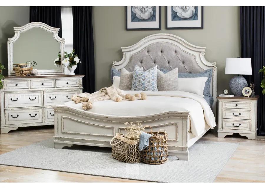 Realyn California King Panel Bed