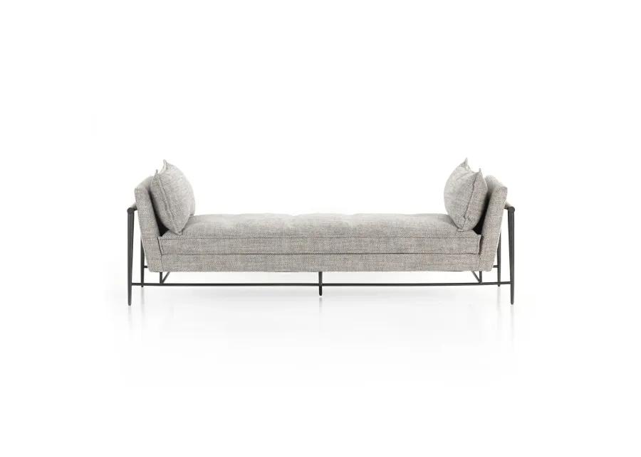 Rowen Chaise