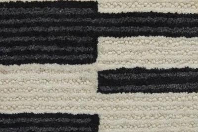 Maguire 8901F Ivory/Black 8' x 10' Rug