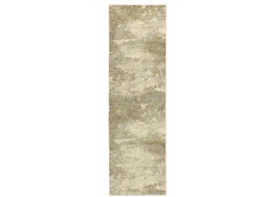 Astor 2'3" x 7'6" Gold Rug