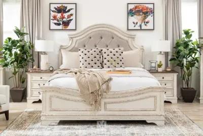 Realyn Queen Panel Bed