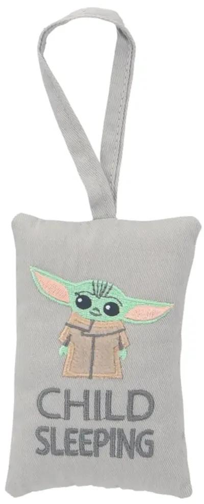 Lambs & Ivy Star Wars The Child/Baby Yoda Security Blanket/Door Pillow Gift Set