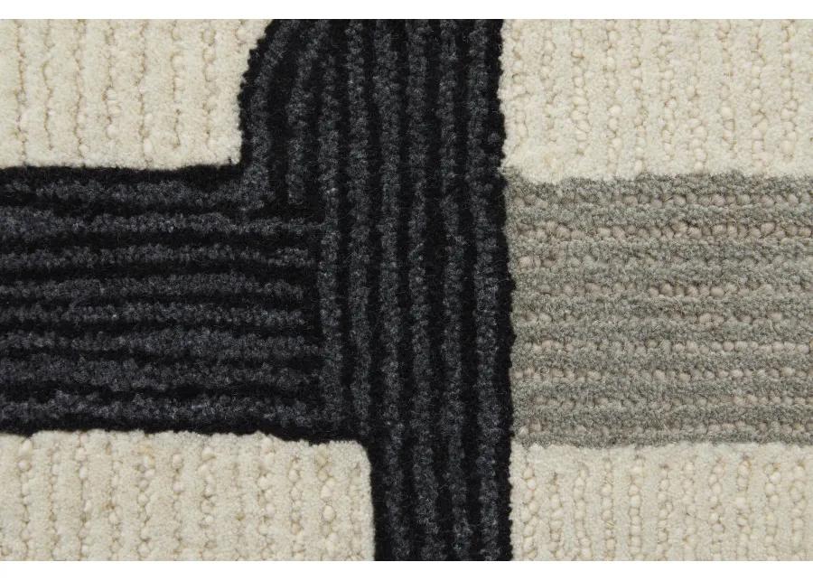 Maguire 8905F Ivory/Gray/Black 5' x 8' Rug