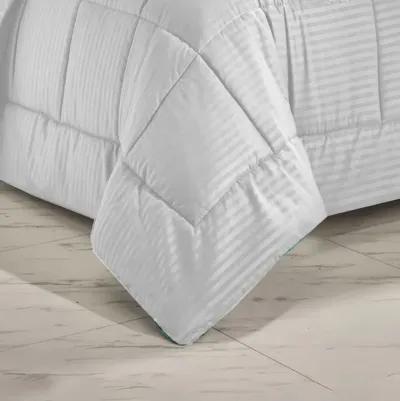 Embossed 8-Pieces Stripe All Season Ultra Soft High Quality Microplush Comforter Set