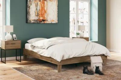 Deanlow Queen Platform Bed