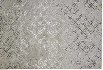 Micah 3047F Silver/Gray/White 1'8" x 2'10" Rug