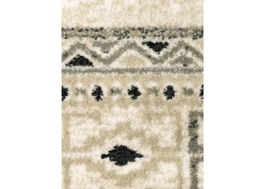 Georgia 5'3" x 7'3" Ivory Rug