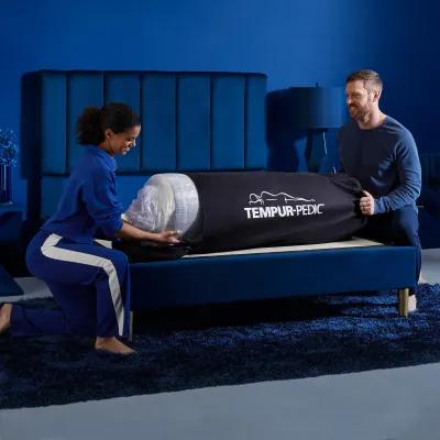 Tempur Pedic Cloud Medium Hybrid King Mattress