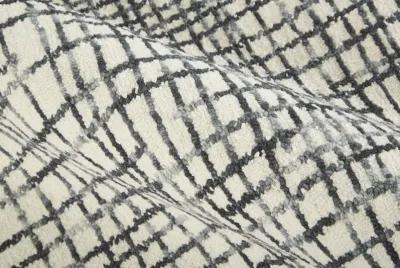 Maddox 8630F Ivory/Gray/Black 12' x 15' Rug