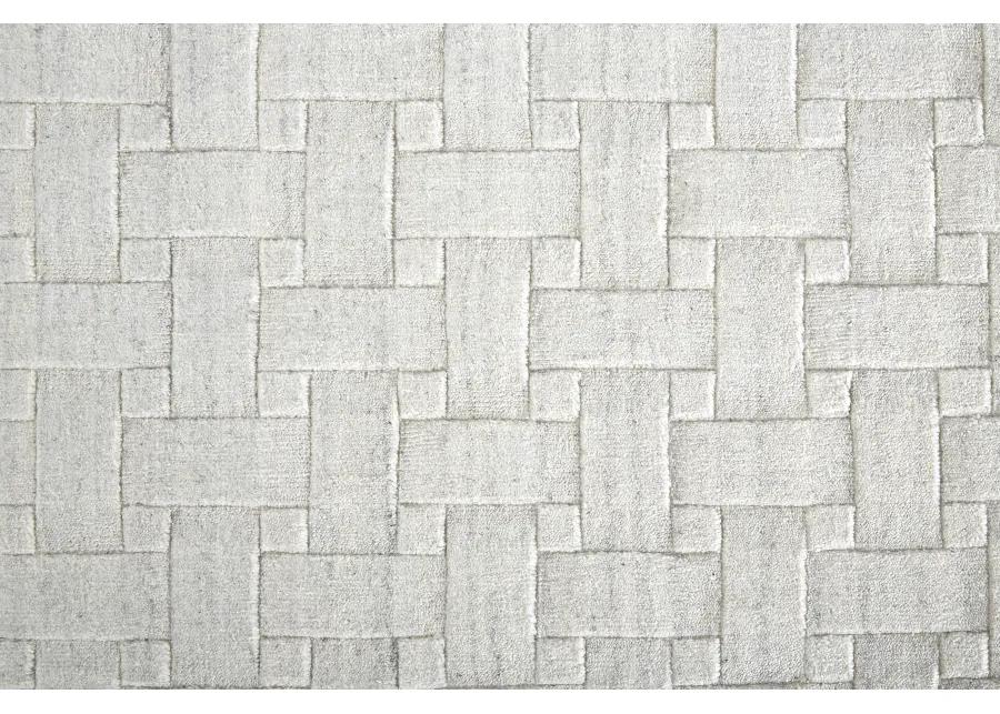 Redford 8669F White/Silver 10' x 14' Rug