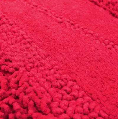 Composition Fiesta Fuschia 1' 9" x 2' 10" Bath Mat