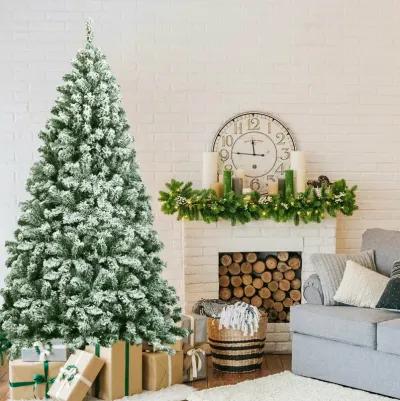 Snow Flocked Artificial Christmas Tree Hinged with 928 Tips