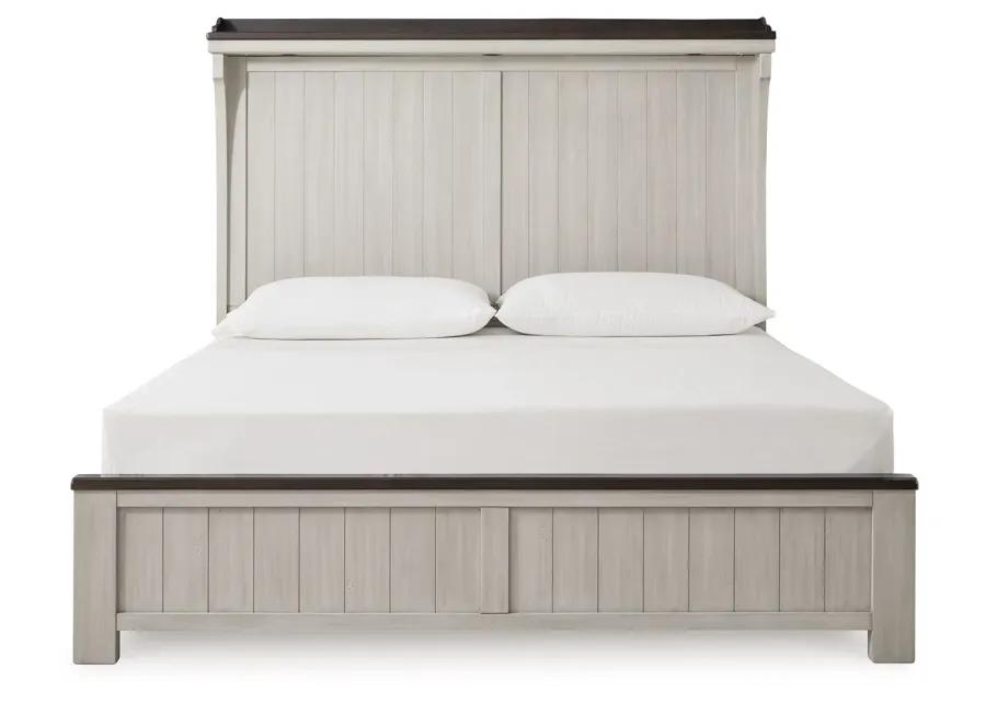 Darborn Queen Panel Bed