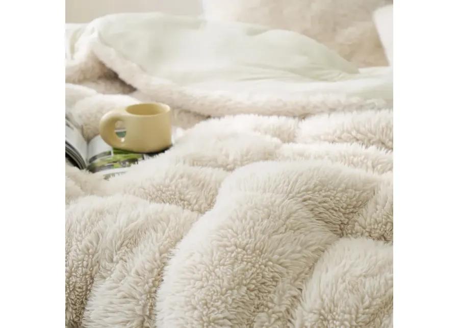 Alaskan Winters - Coma Inducer® Oversized Comforter - Arctic Wolf