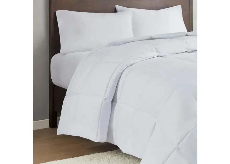 Gracie Mills Sims Oversized Microfiber Comforter with HeiQ Smart Temp Treatment