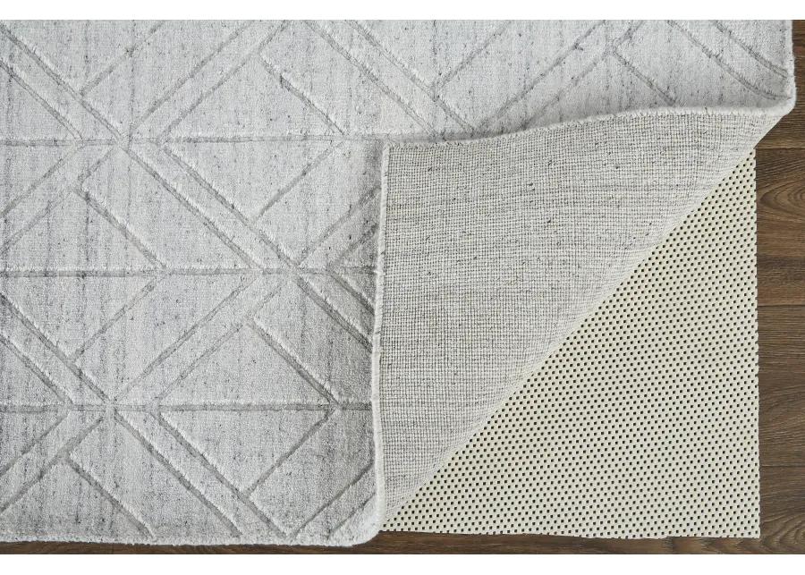 Redford 8847F White/Silver 8' x 10' Rug