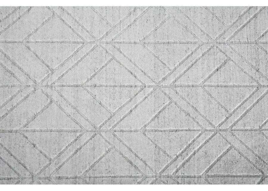 Redford 8847F White/Silver 8' x 10' Rug