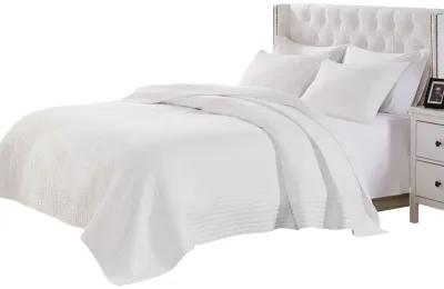 Xumi 3pc Full Queen Quilt and Pillow Sham Set, Channel Style Antique White