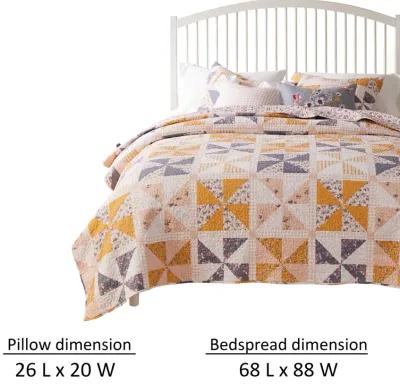 Jey 2pc XL Twin Quilt and Pillow Sham Set, Patchwork Pinwheel Print, Peach