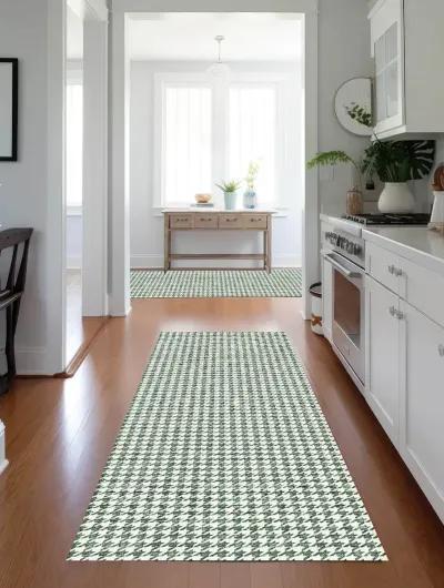 Hinton HN1 Green 2'3" x 10' Rug