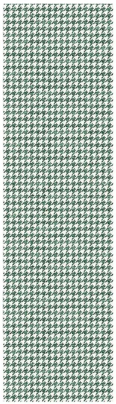 Hinton HN1 Green 2'3" x 10' Rug