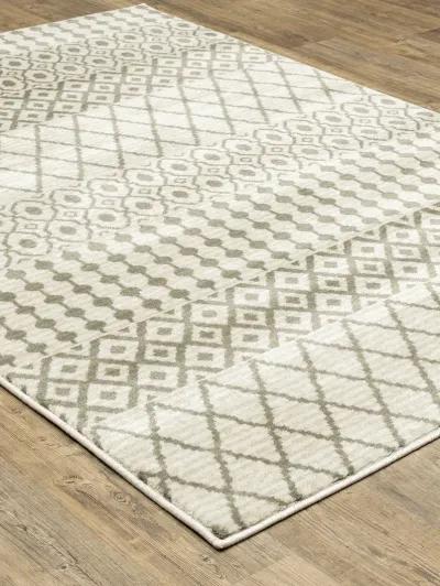 Georgia 3'10" x 5'5" Ivory Rug