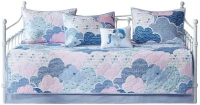 Gracie Mills Eowyn 6-Piece Cotton Reversible Daybed Bedding Set