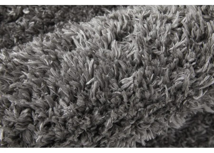 Darian 39K0F Gray 2'6" x 8' Rug