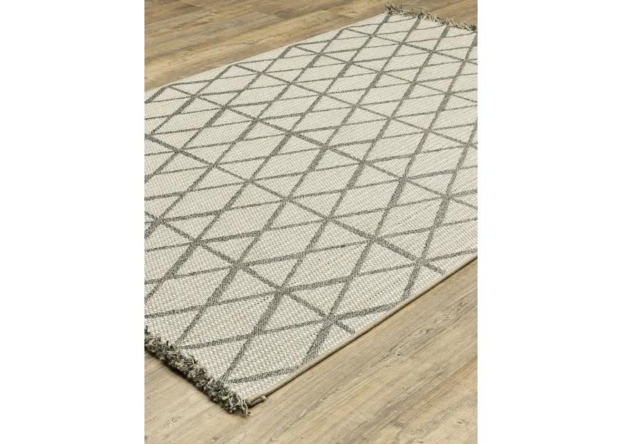 Gillian 7'10" x 10' Beige Rug