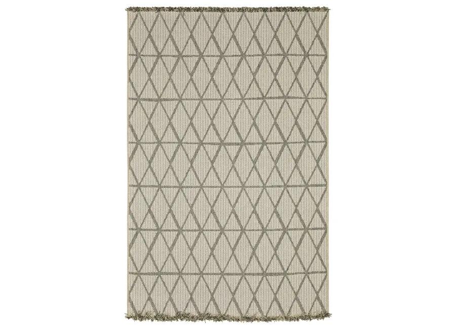 Gillian 7'10" x 10' Beige Rug