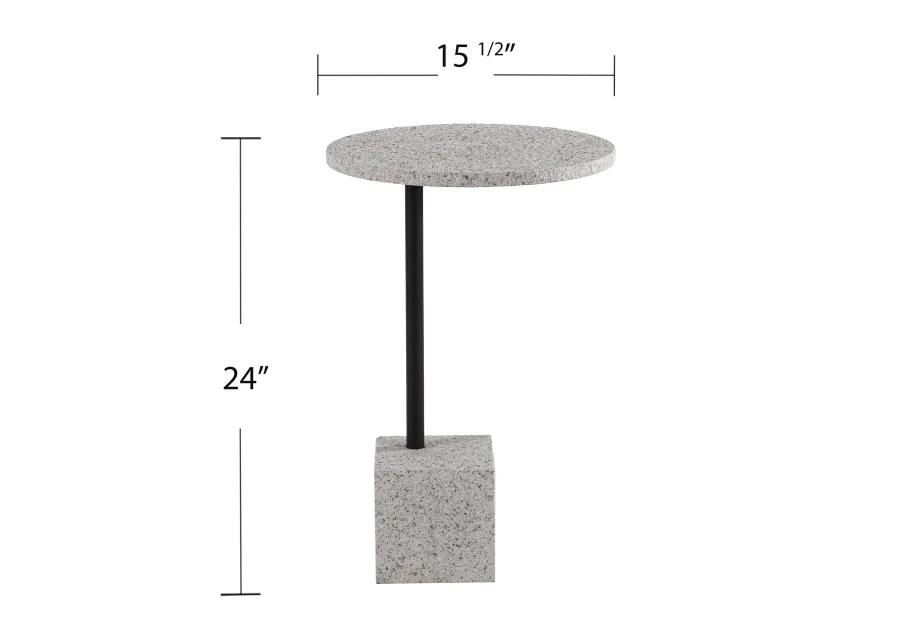 Cromlin Round Accent Table